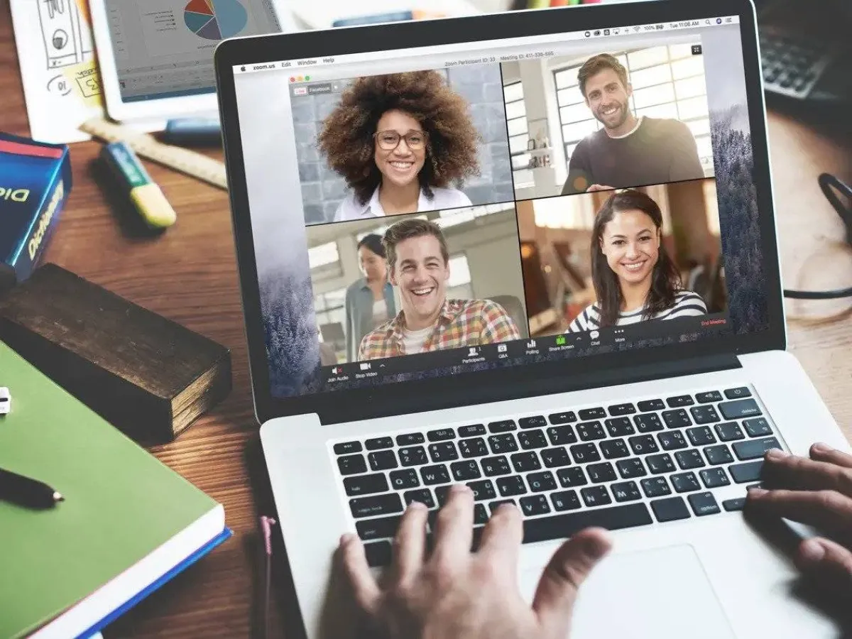 صورة من اجتماع زووم