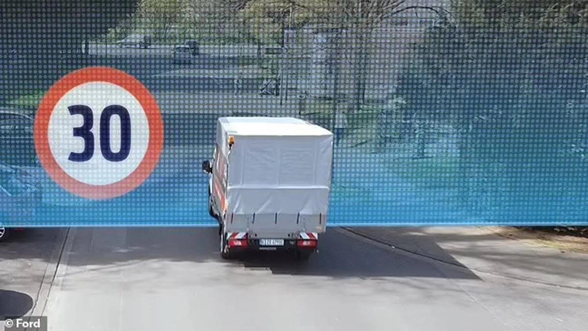 تكنولوجيا جديدة تحد من سرعة السيارات تلقائياً