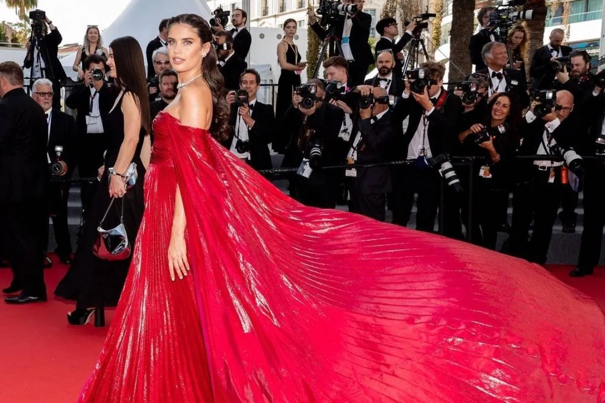 سارا سامبايو Sara Sampaio- الصورة من حسابها على إنستغرام