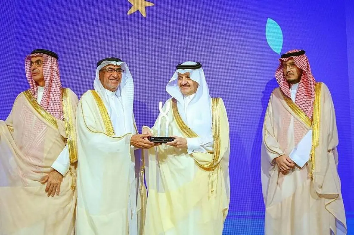 حضر الافتتاح مساعد وزير التعليم الدكتور سعد بن سعود الفهيد، وعدد من الأمراء ورجال الأعمال في المنطقة. الصورة من "واس"