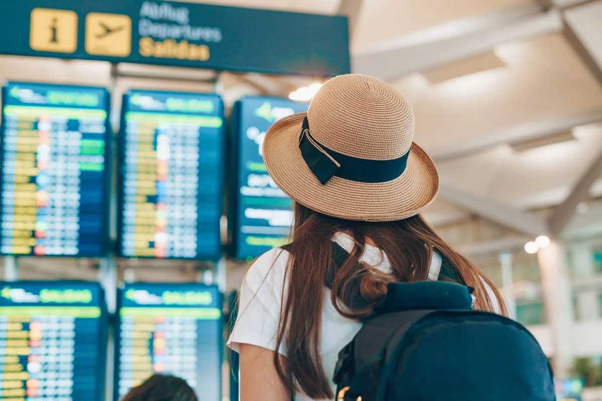 من الضروري التأكد من أن جواز السفر محدث ومجهز 