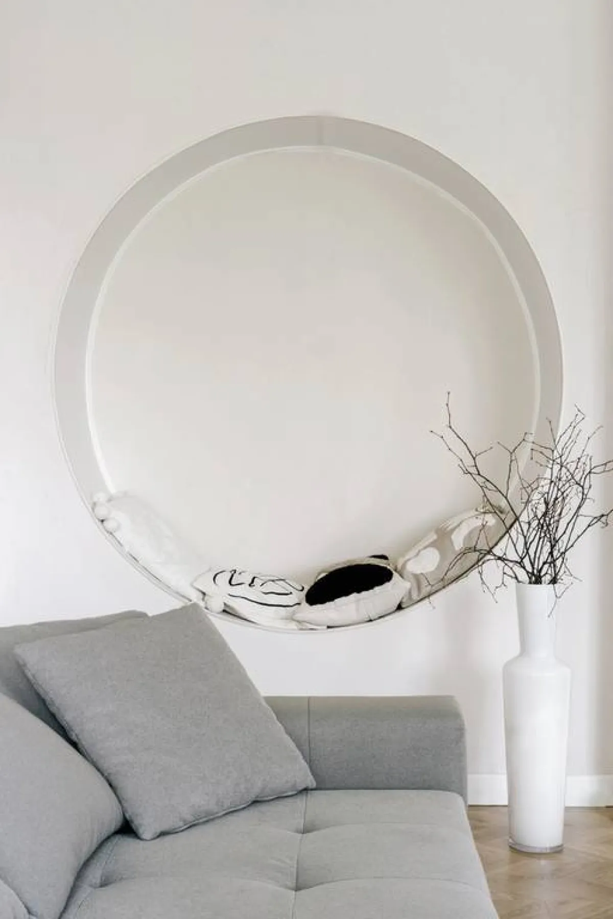 تصميم دائري في الجدار