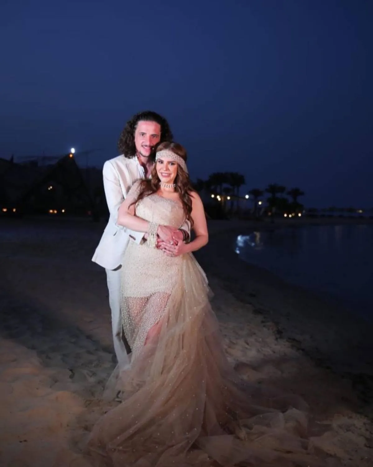 حفل زفاف دنيا عبد العزيز - صورة من صفحة مي نور الشريف على " انستغرام"