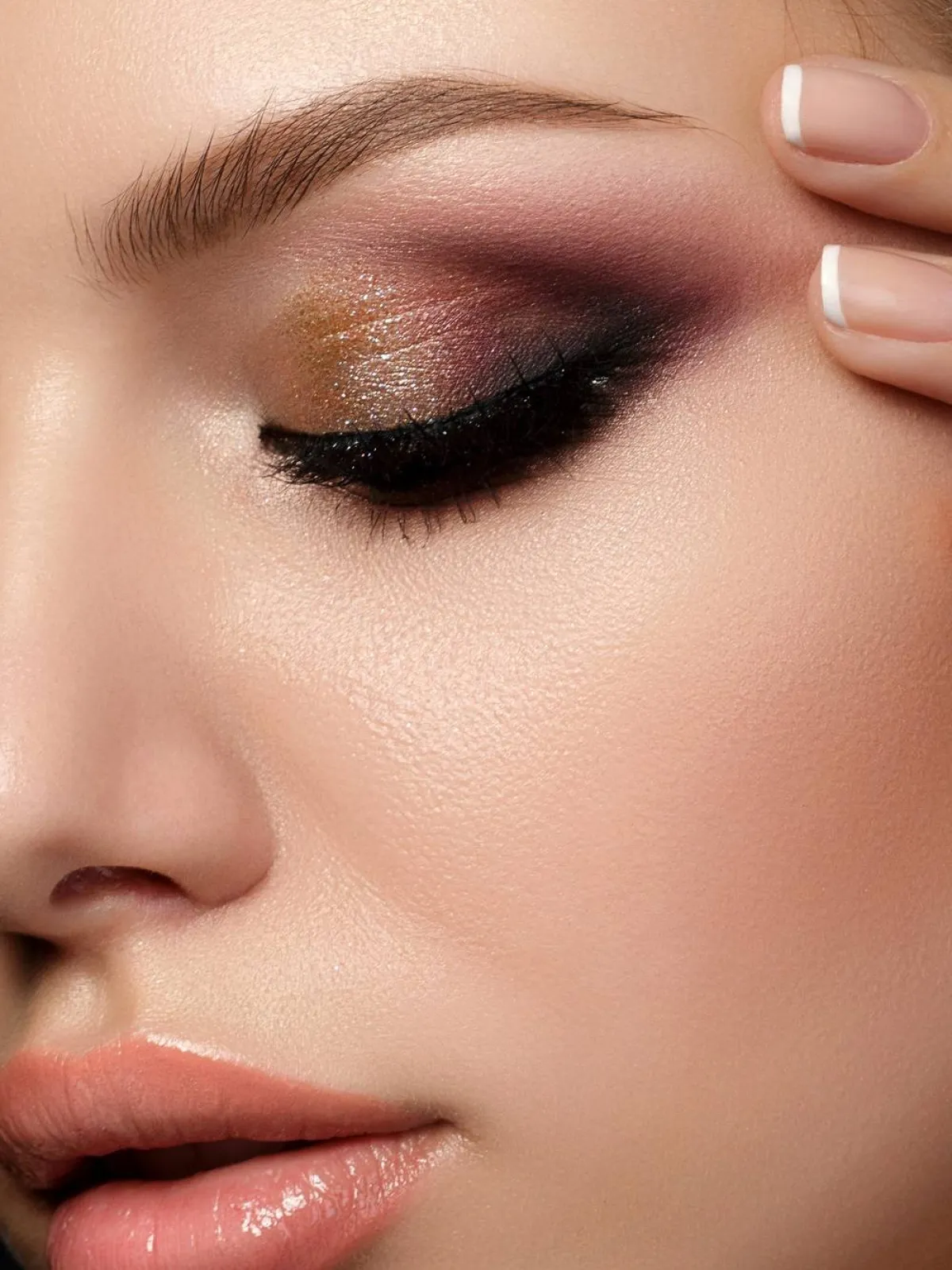 مكياج العيون