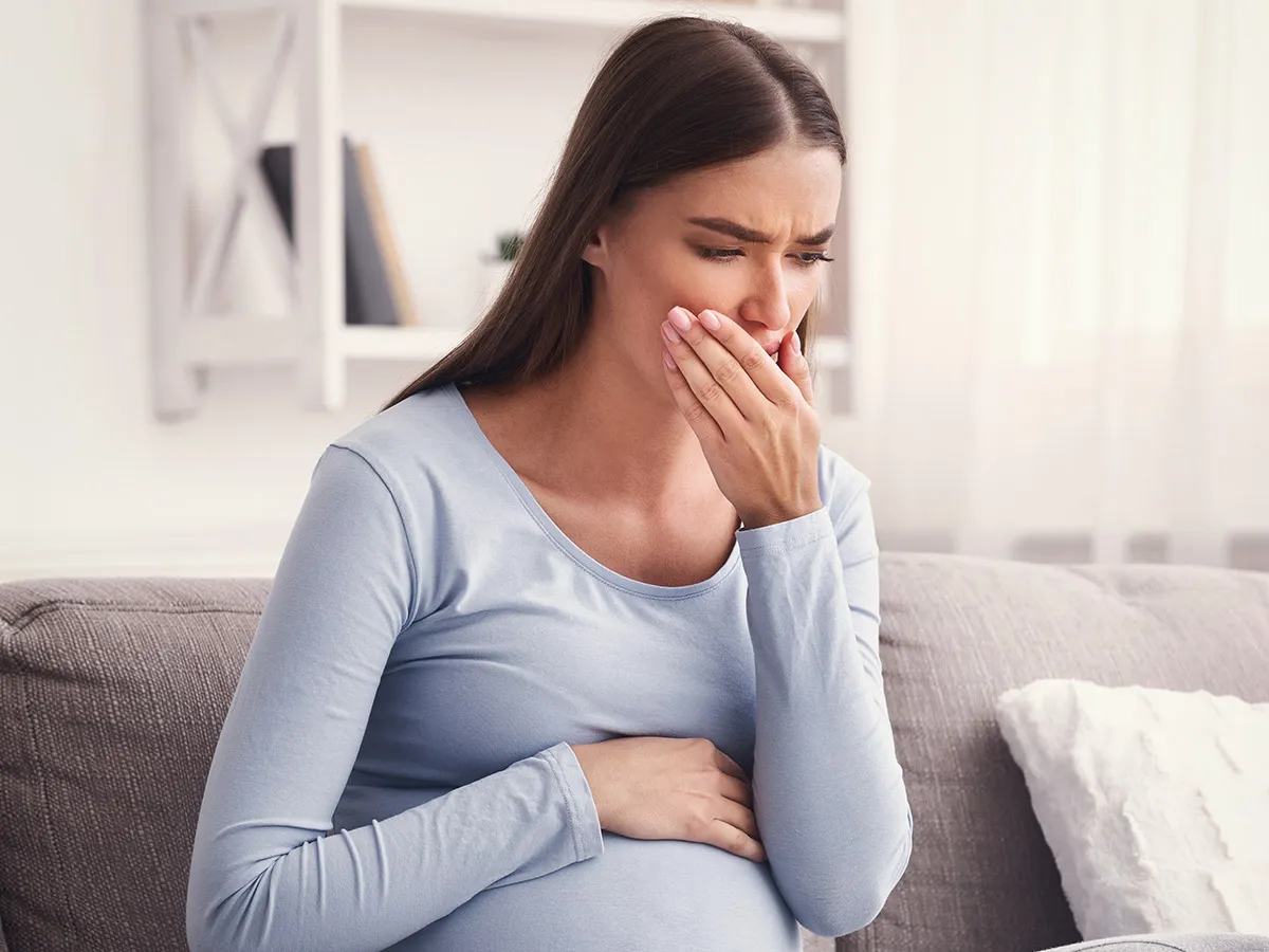 العلاقة بين غثيان الحامل وزيادة إفراز اللعاب أثناء الحمل