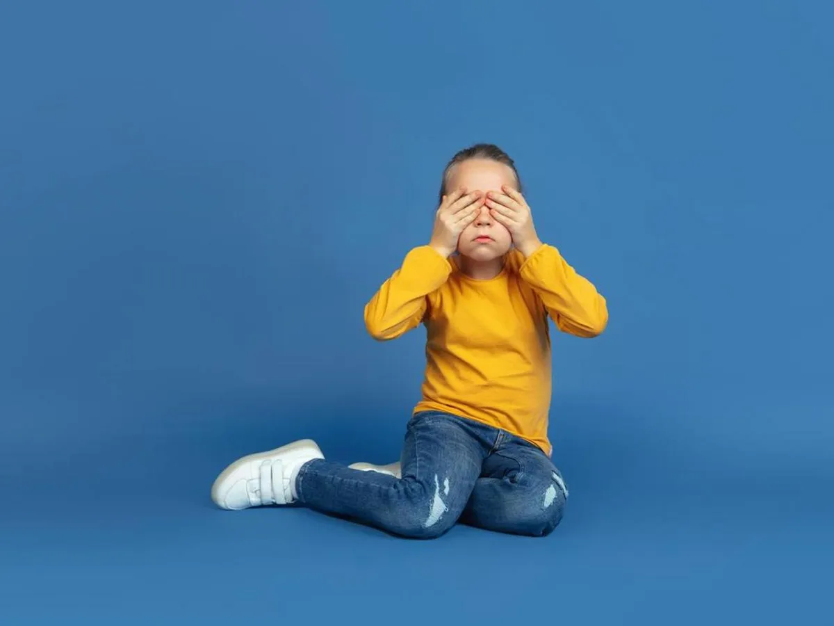 صورة لطفلة مصابة بالتوحد