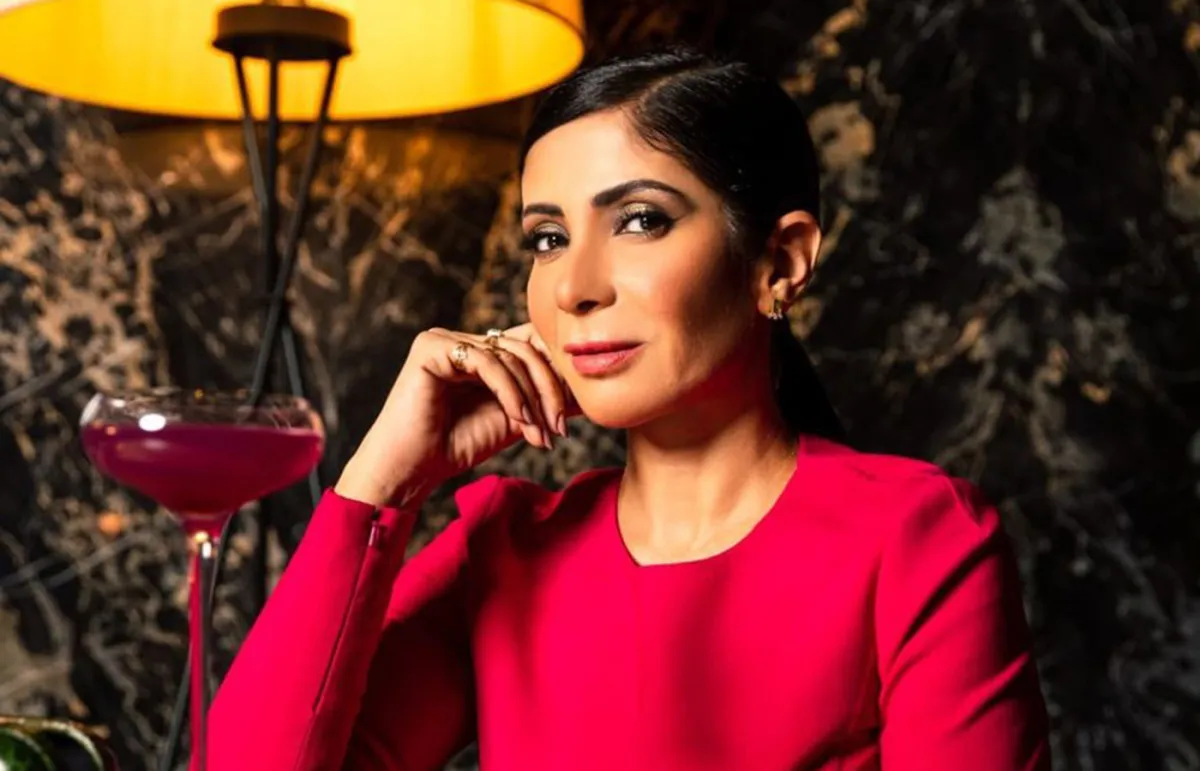 منى زكي - صورة من حسابها على إنستجرام