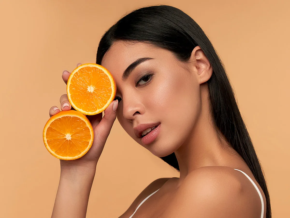 أهمية فيتامين سي للبشرة