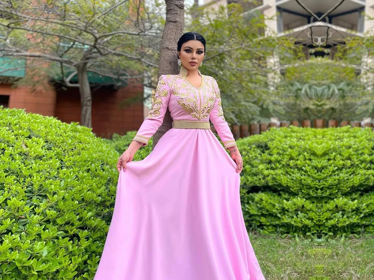 إطلالات أنيقة من وحي هيفاء وهبي