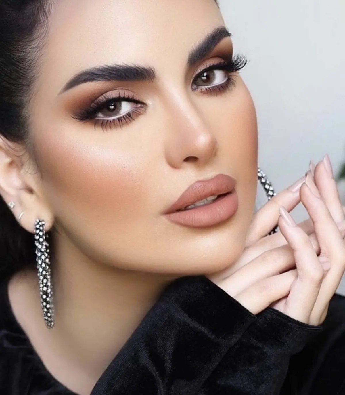 مكياج مثالي هادئ