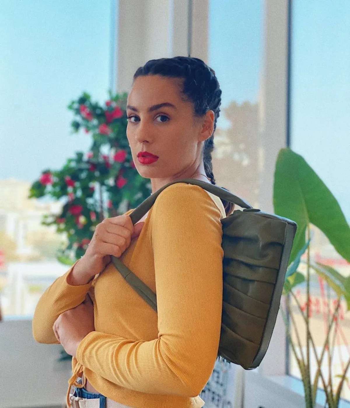 صيحات مكياج عصرية من آسيا عاكف