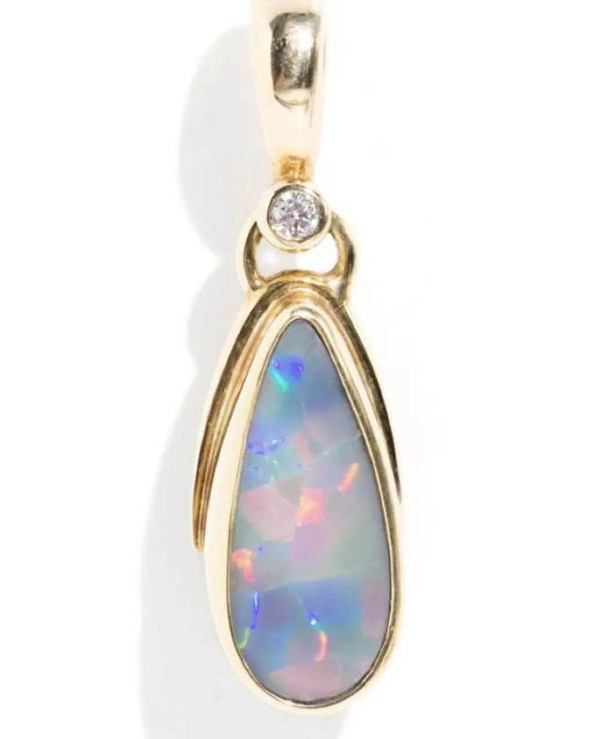 قلادة أوبال من علامة المجوهرات الامبراطورية imperial jewellery