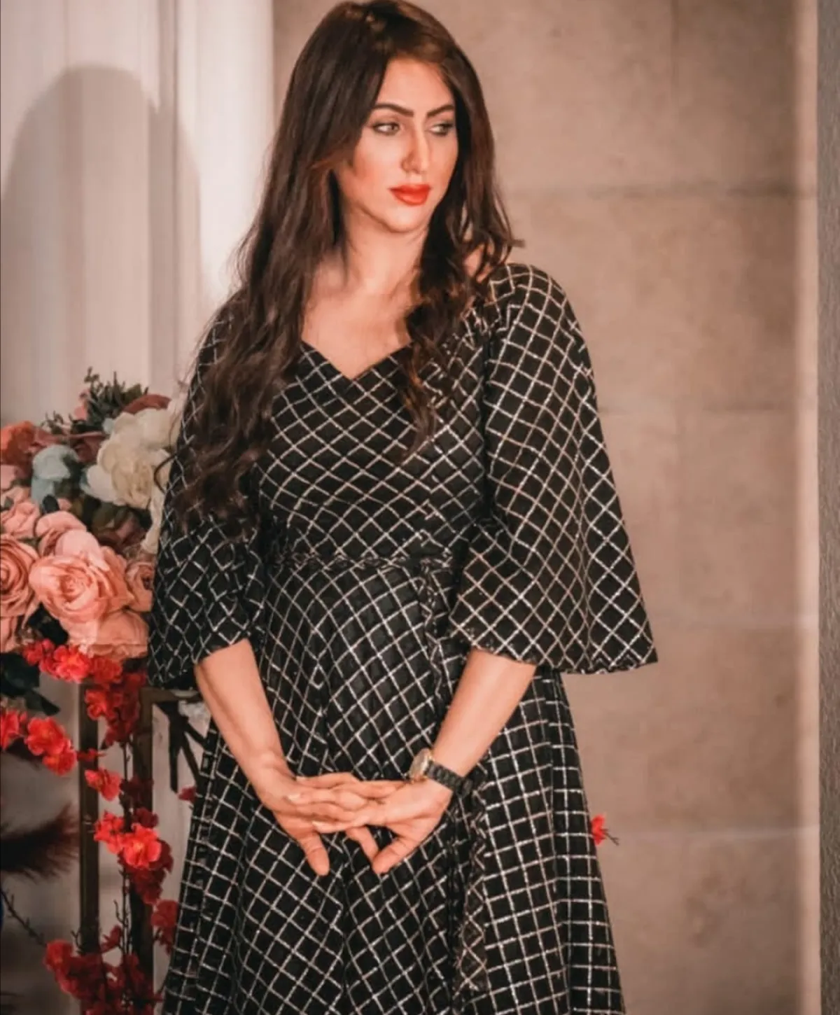 الفنانة البحرينية وفاء مكي - صورة من صفحتها الرسمية على موقع " انستغرام"