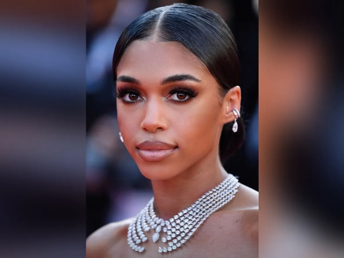 مجوهرات Lori Harvey-صورة ملتقطة من قصّة من حساب مجوهرات ميسيكا على انستغرام