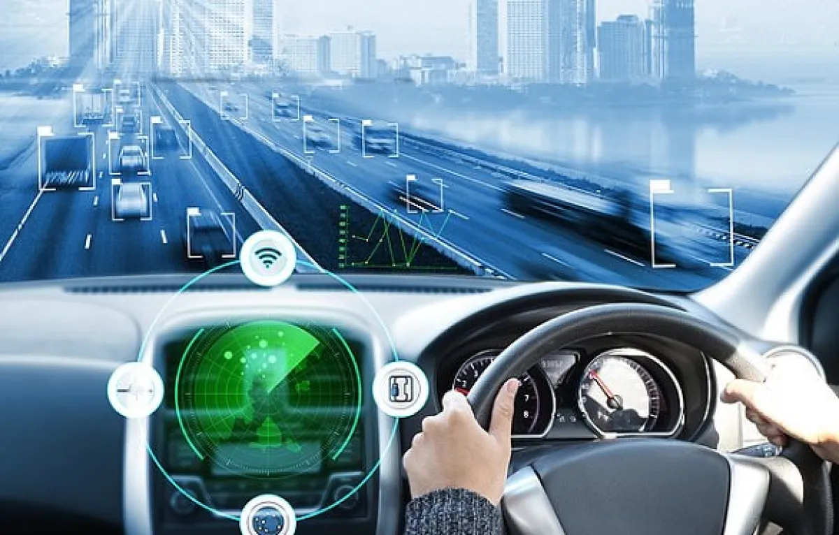 الطرق الذكية للسيارات في المستقبل