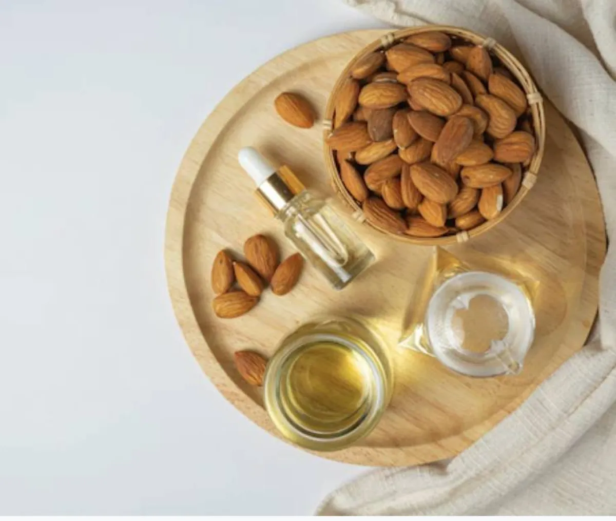 ماسك زيت اللوز والفراولة