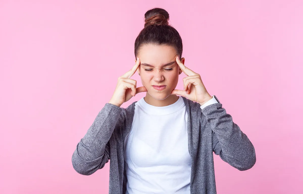 كيفية التعامل مع البنت المراهقة العصبية