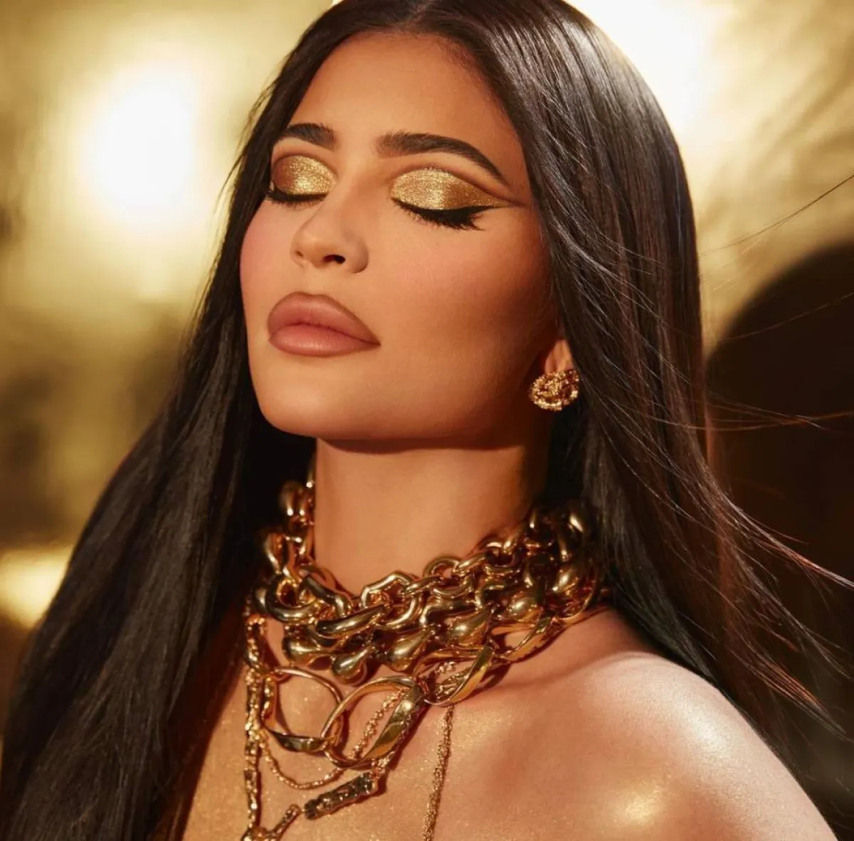 صور مكياج معدني