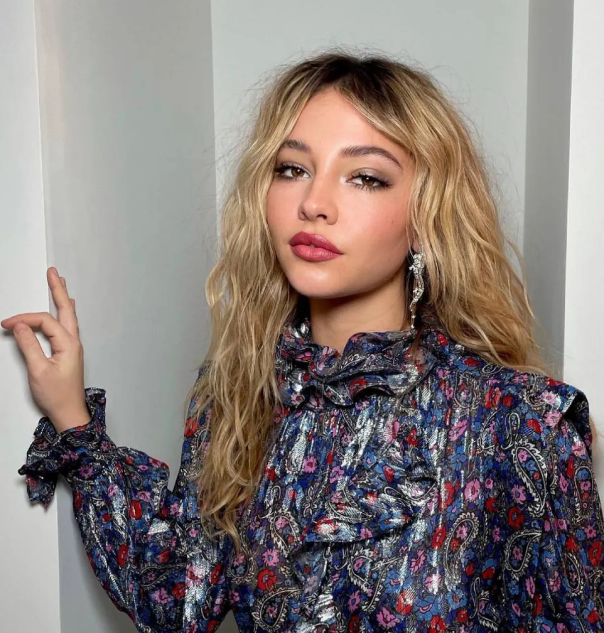 أفكار مكياج معدني