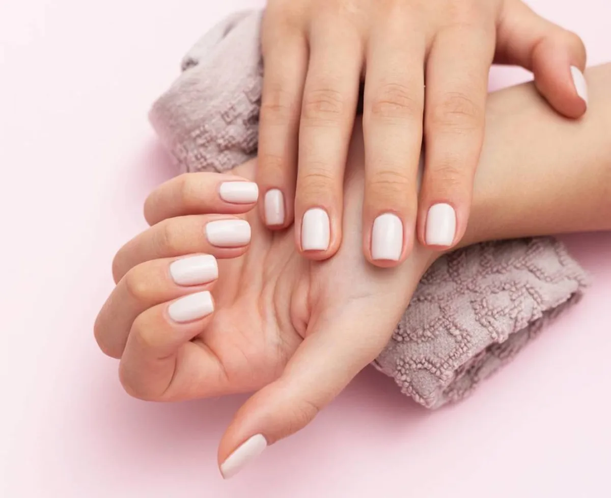 زيت فيتامين Eللاظافر