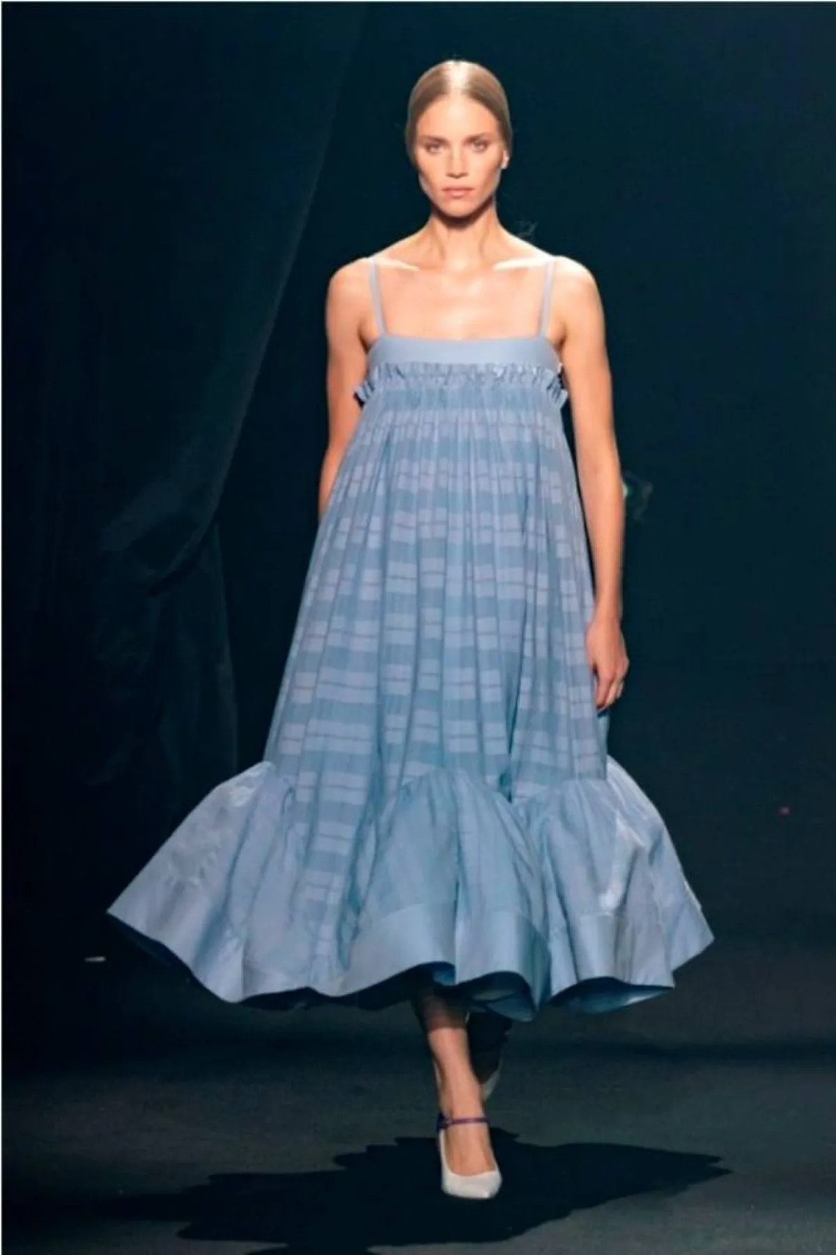 فستان ميدي واسع من إي زاد فاكتوري  Az Factory