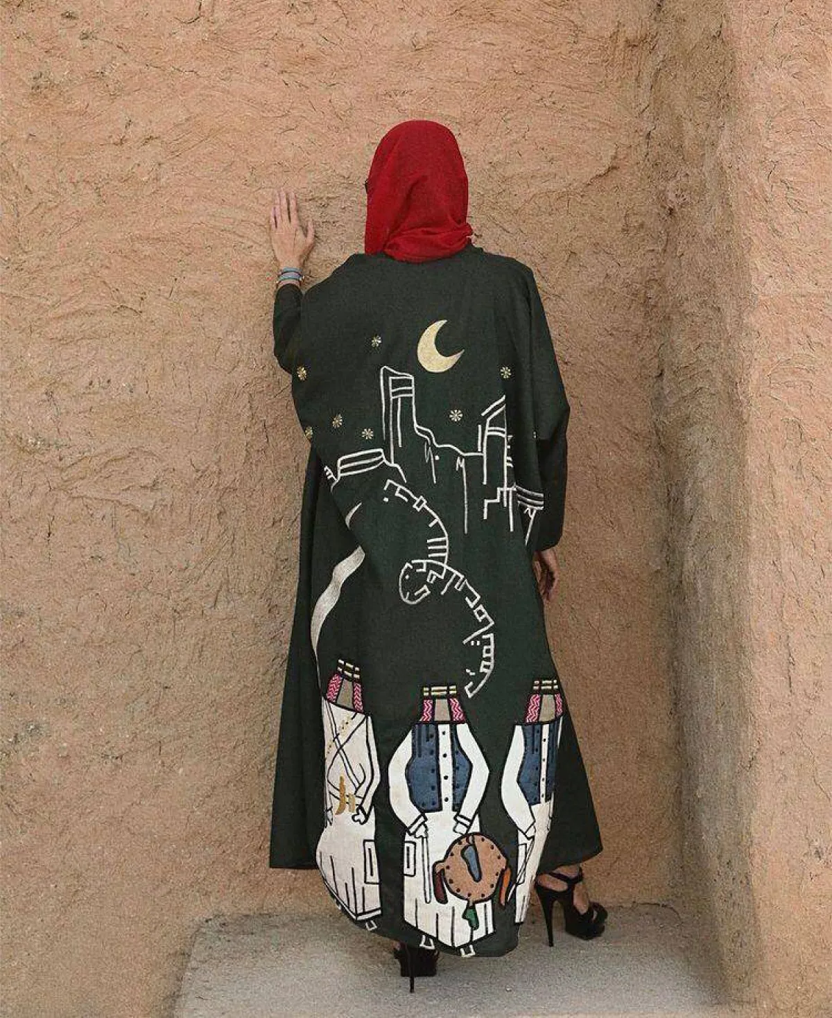 من تصميم حنان التركي