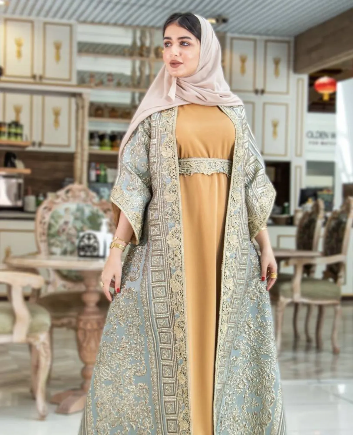 عباية البشت