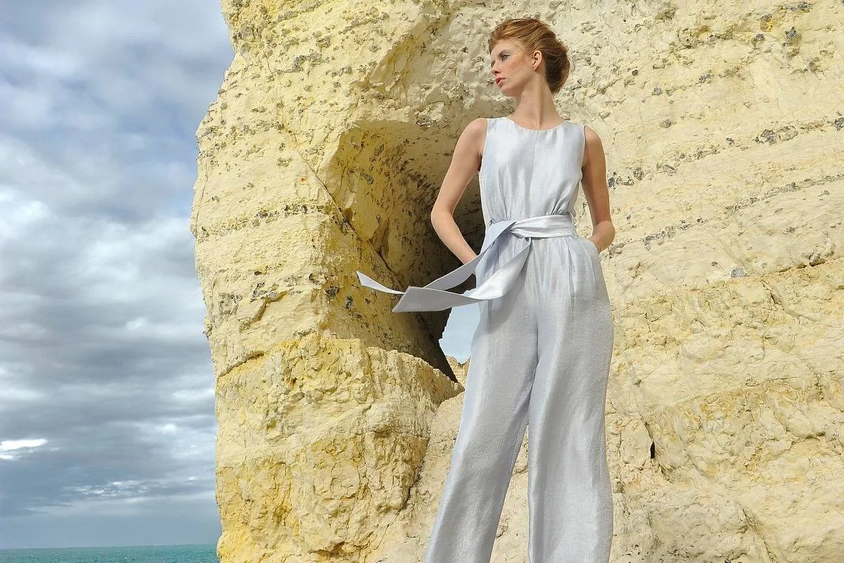 جمبسوت بألوان مرحة للصيف