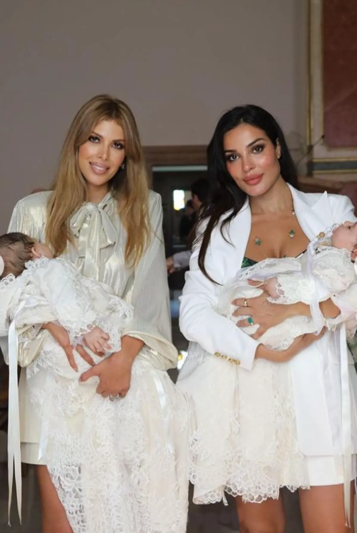 نادين نسيب نجيم  ترتدي التايير الأبيض