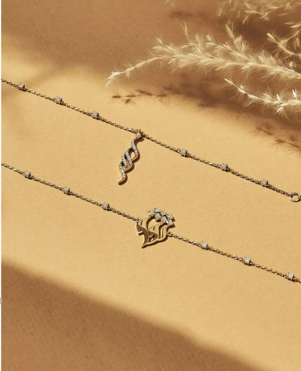 من تصاميم المصمّمة آية أحمد