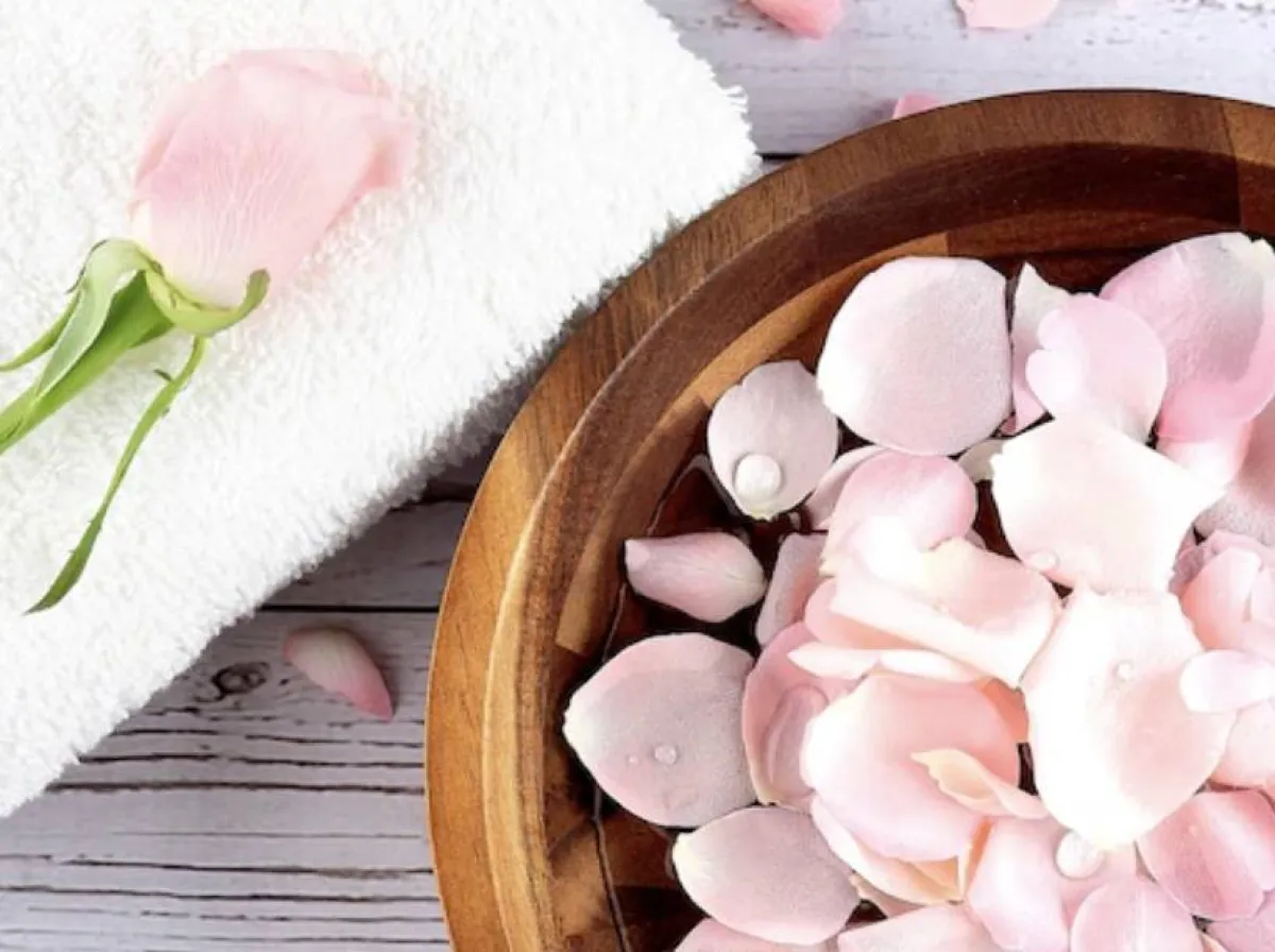 ترطيب الوجه