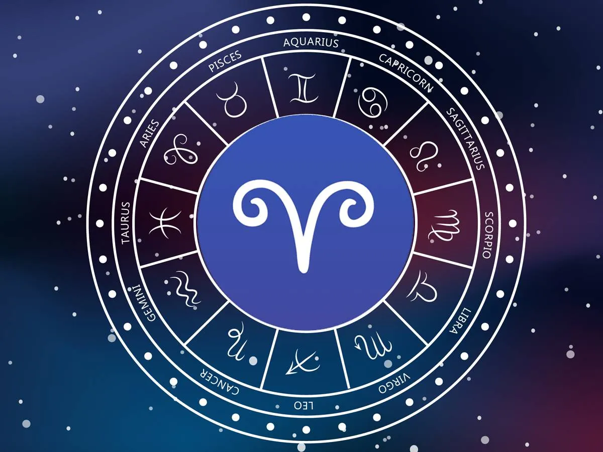 توقعات الأبراج 2022