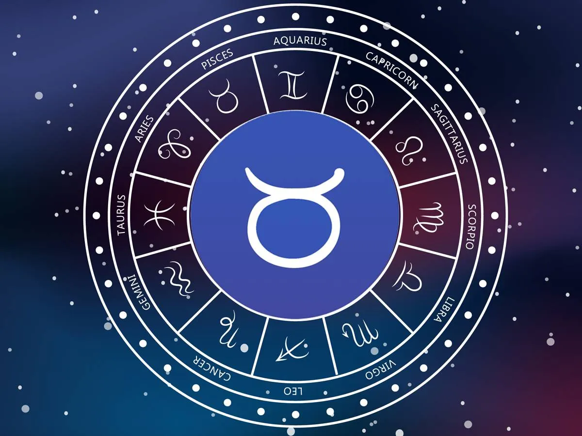 توقعات الأبراج 2022