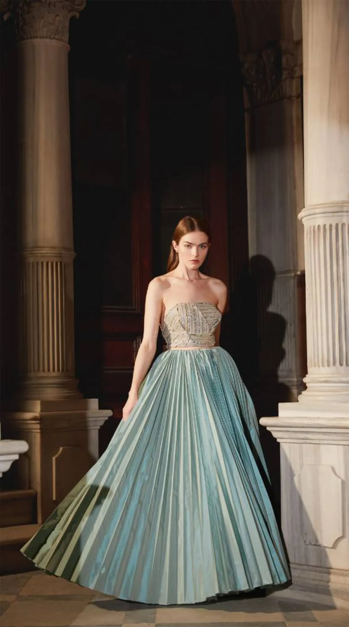 من تصاميم المصمّم أمجد خليل