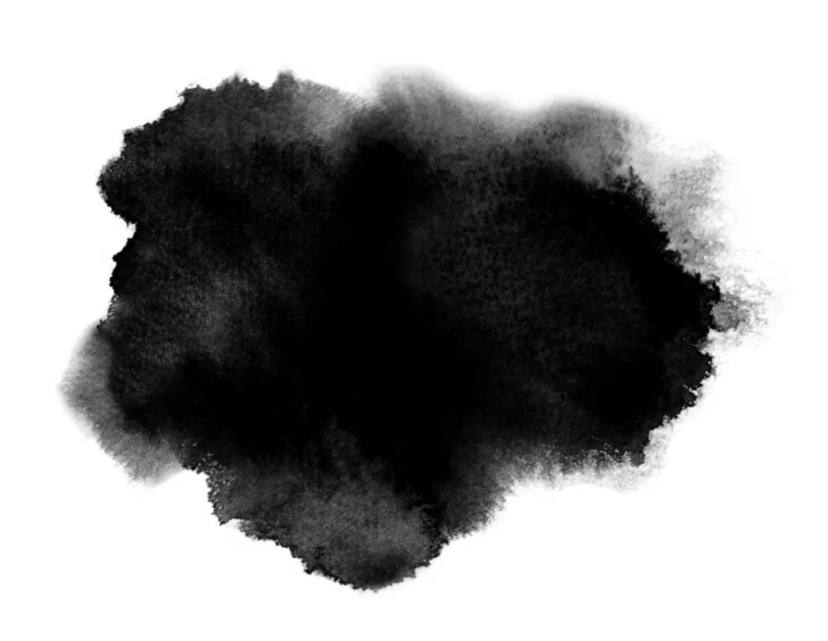  بقع الحبر قد تلطّخ الملابس الملوّنة على اختلاف أنسجتها