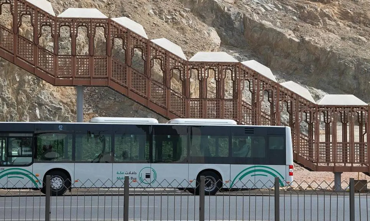 الإعلان عن إنطلاق المرحلة التجريبية الثالثة لمشروع حافلات مكة المكرمة