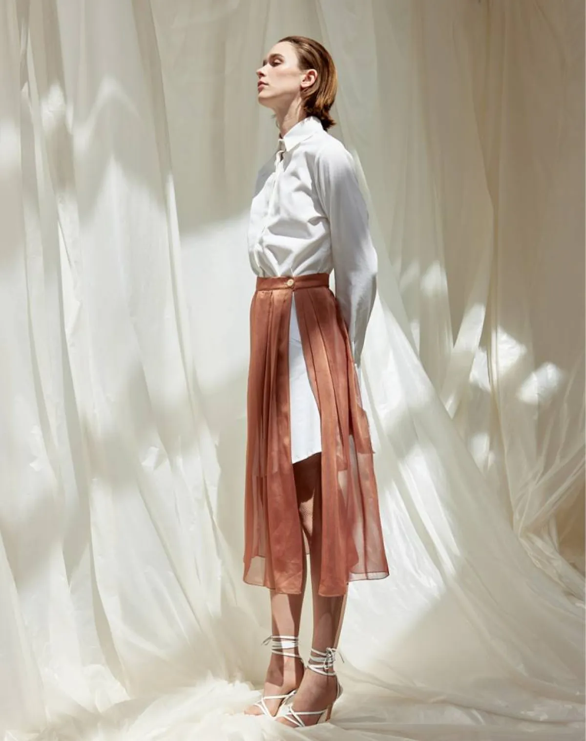 من تصاميم  المصمّمة رينوا ياسين