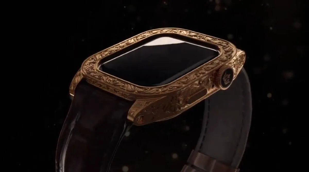 صورة ساعة أبل الذهبية