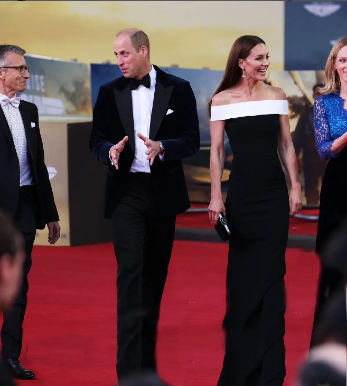 كيت ترتدي من رولان موريه