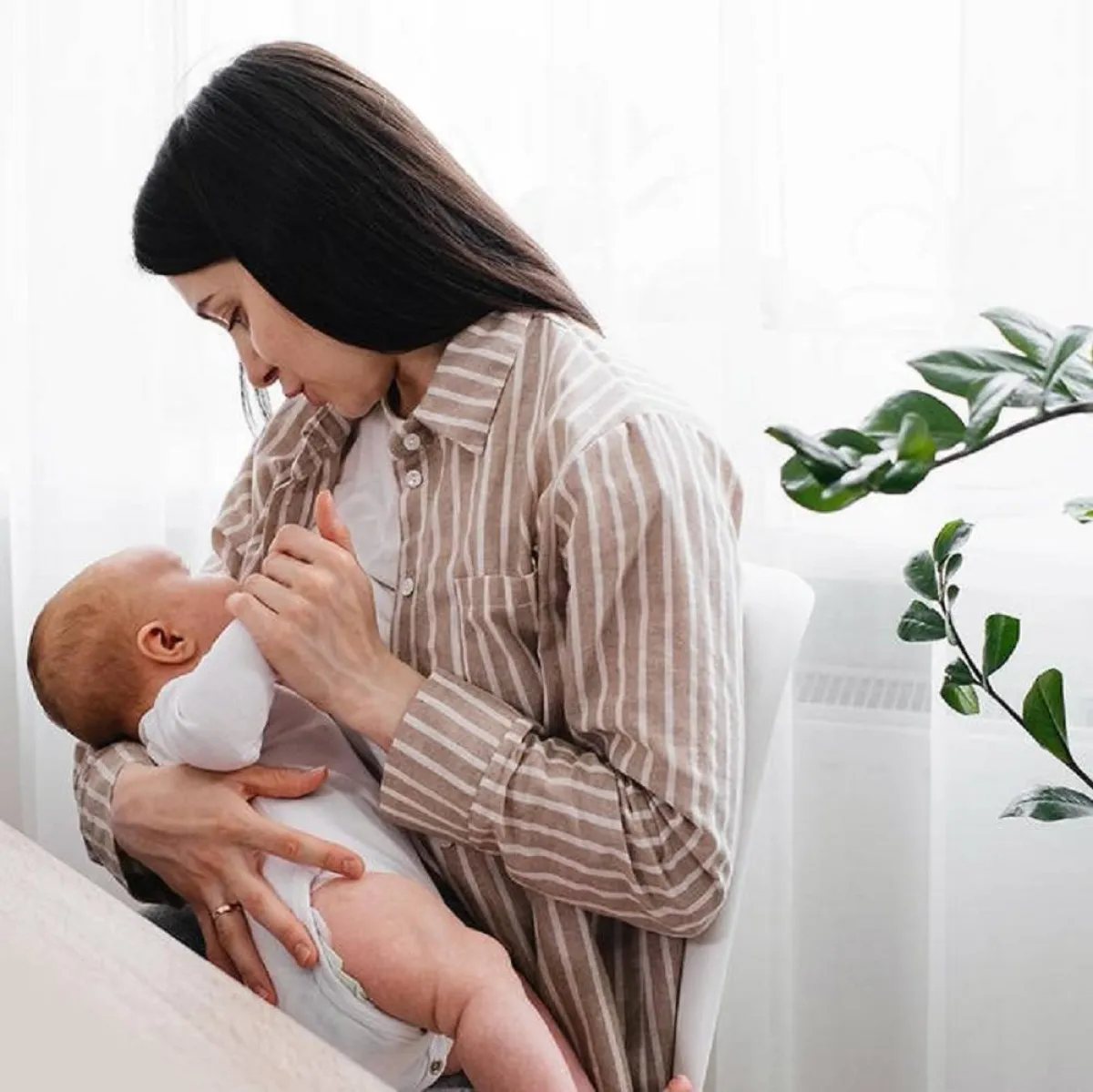 صورة لأم مرضعة