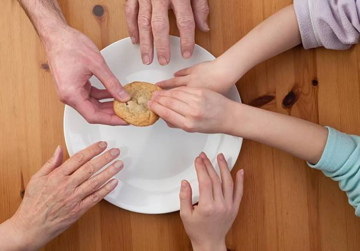 صورة تعبيرية للأنانية عند كل الناس