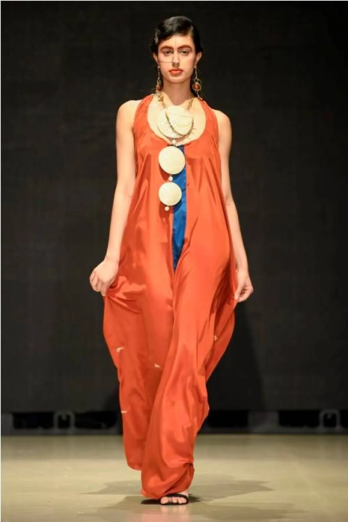 فستان بتصميم شبابي مريح من اتيرا  Atira