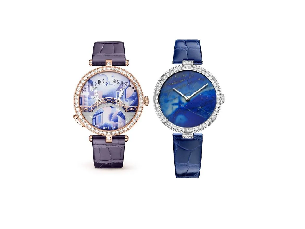 ساعات باللونين الأزرق والأرجواني