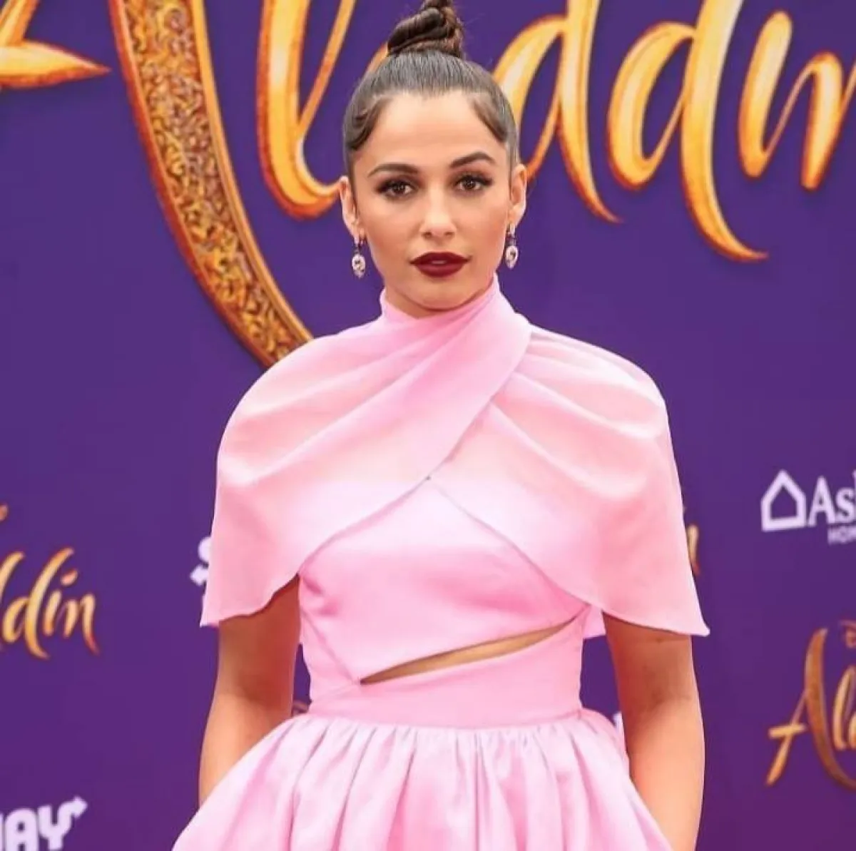 تسريحات شعر أنيقة من نعومي سكوت