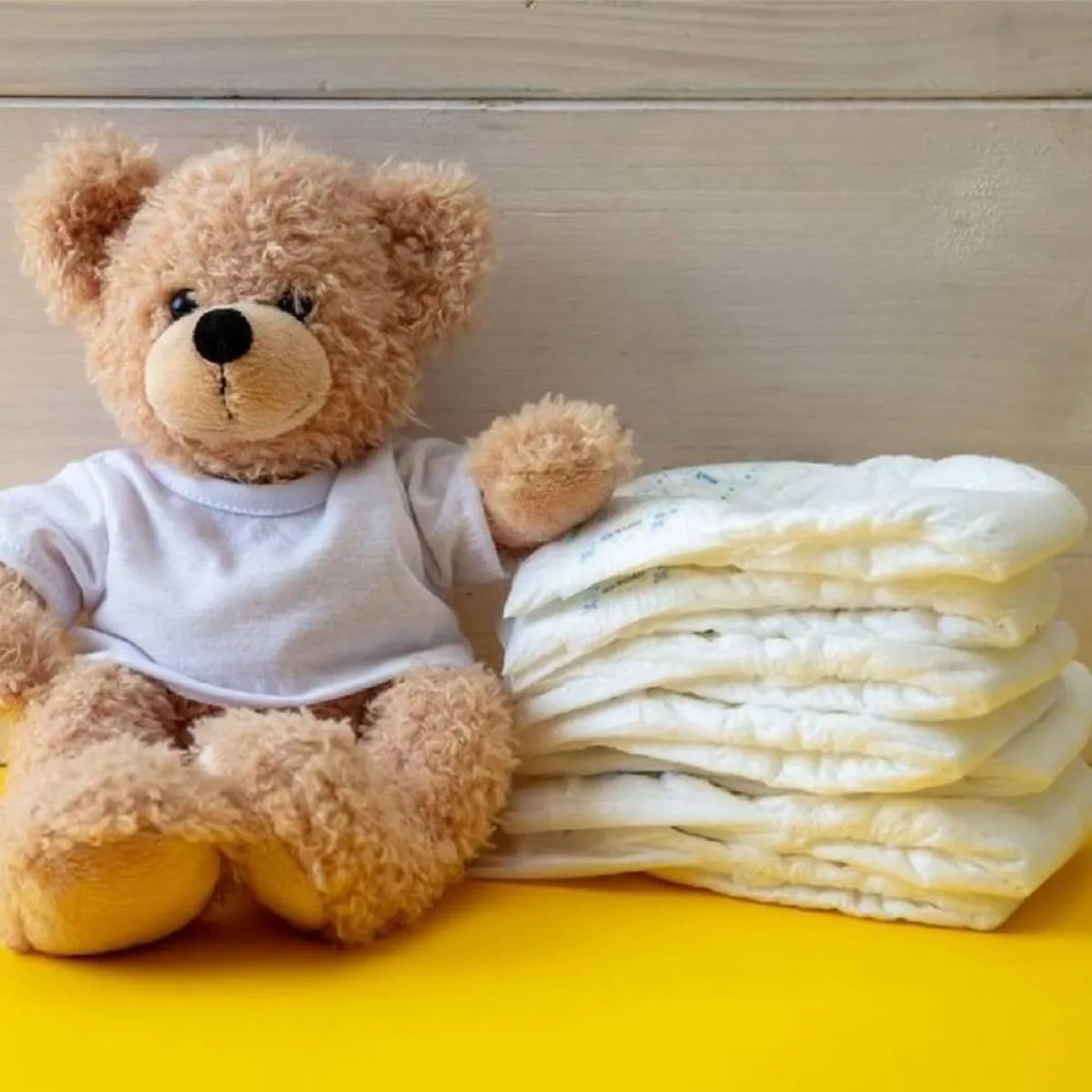 صورة لعدد من الحفاضات