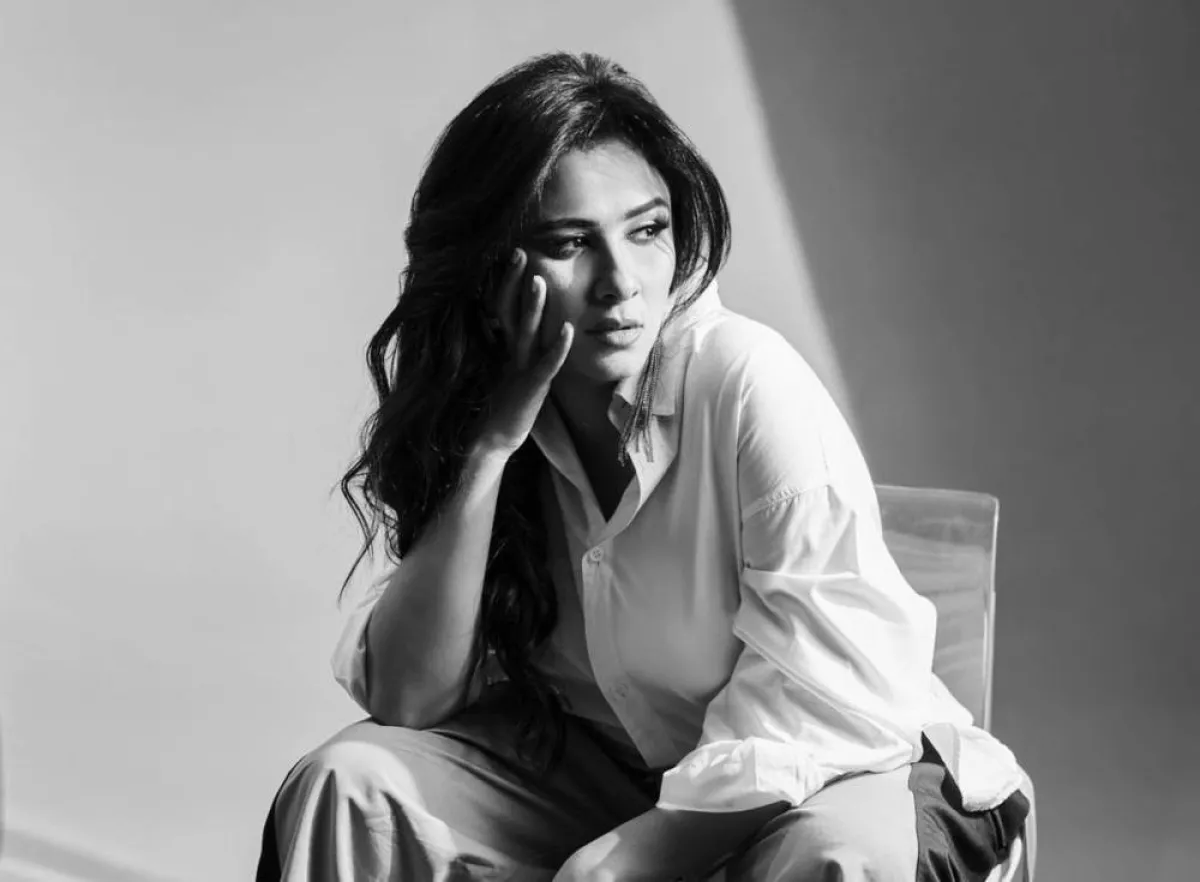 ياسمين عبد العزيز - الصور من جلسة تصوير خاصة بغلاف سيدتي العدد 2148
