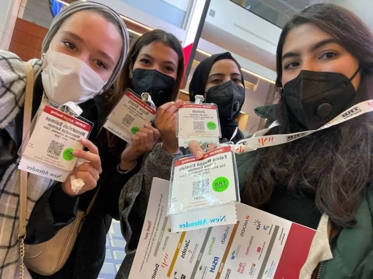 طالبات يطوّرن خرسانة تضيء ليلاً لمنع حوادث الطرق