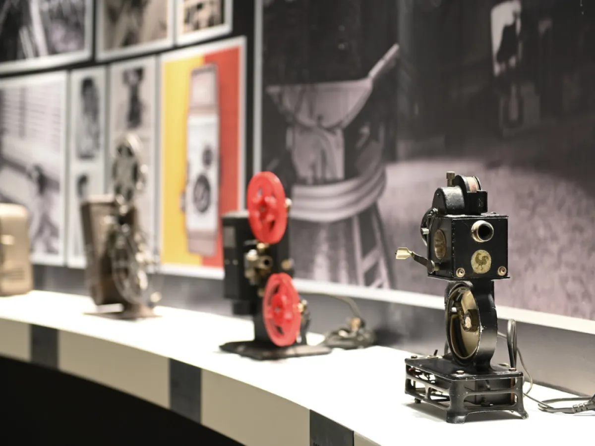 جانب من معرض الكاميرات في إثراء-  الصورة من مركز "إثراء"