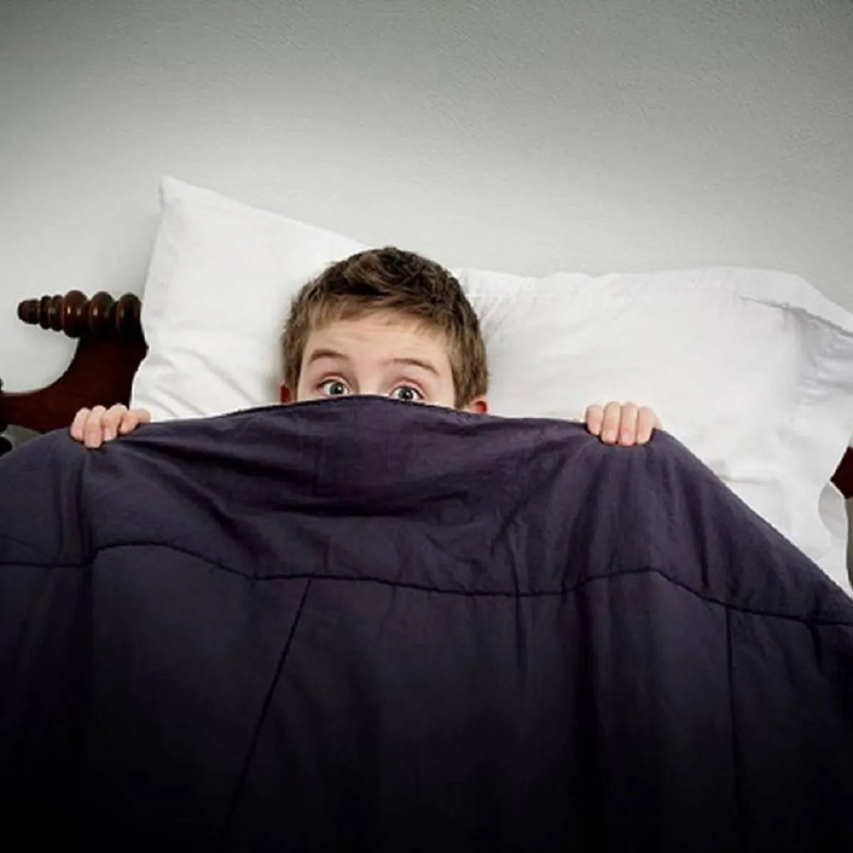 صورة لطفل خائف