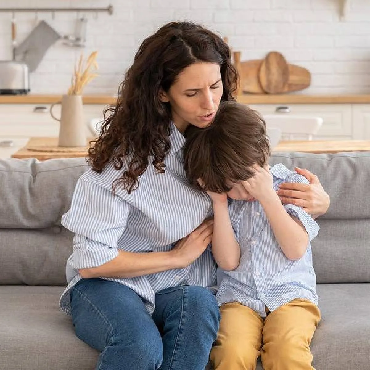 صورة لطفل خائف